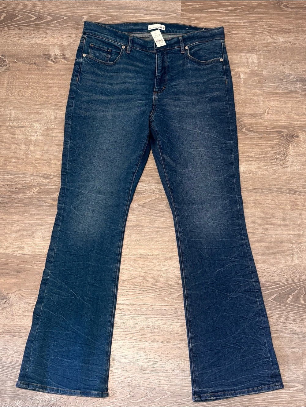 Ann Taylor Loft Made and Loved Jeans Womens 32/14 Blue Slim Flare Jeans NEW